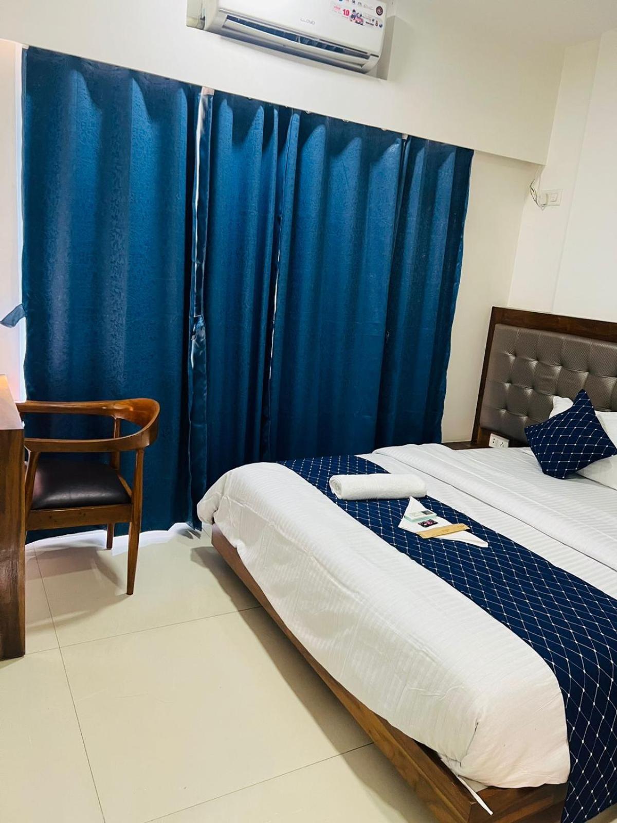 Luna Spaces- Near International Airport Gasthof